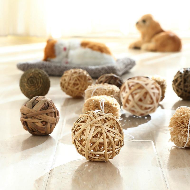 4/5PCS Pet Rabbit Chewing Ball Biting Toys - 4PCS