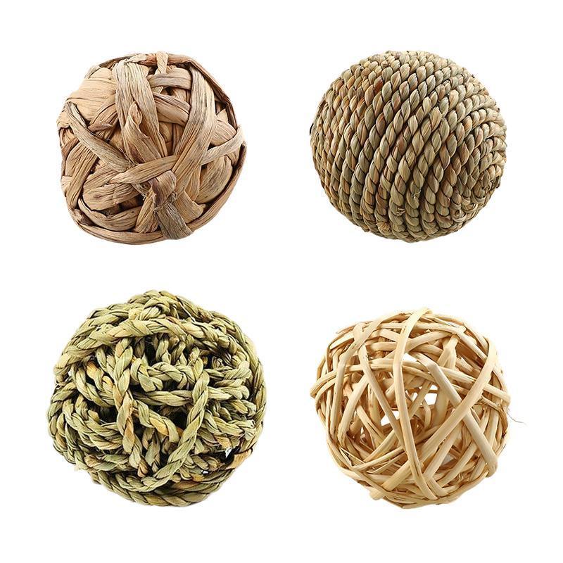 4/5PCS Pet Rabbit Chewing Ball Biting Toys - 5PCS