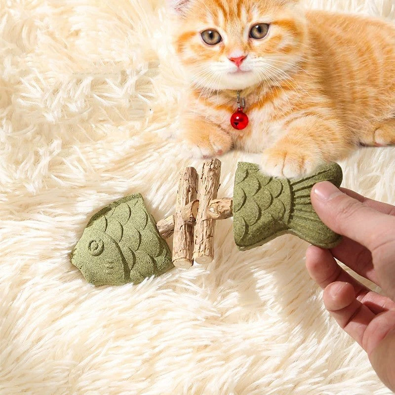 Brown and green 5 Pack Cat Catnip Toys Fish Bone Shaped Silvervine Chew Sticks for Teeth Cleaning and Interactive Play